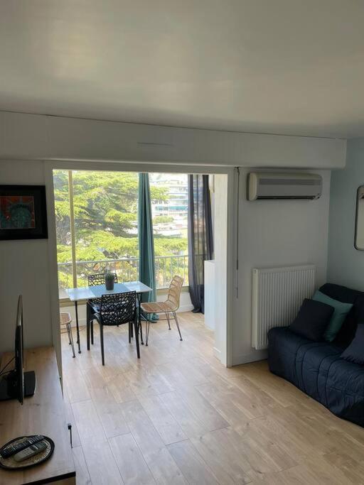 Appartement Petit T2 / 4 Couchages à Cannes Extérieur photo
